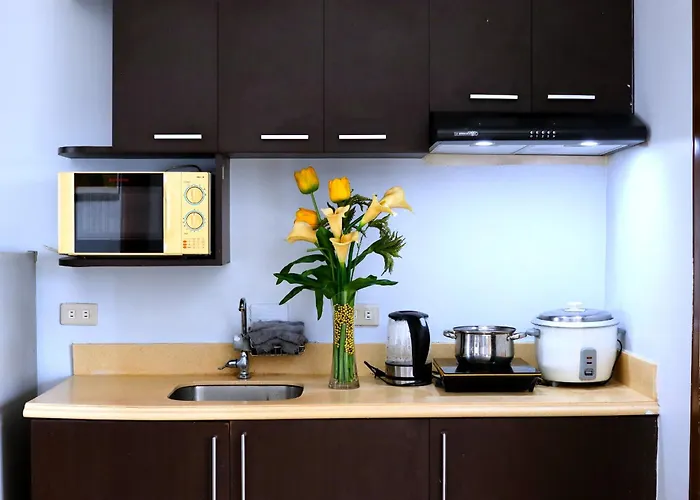 2br Condotel Ridgewood Tower Taguig Apartment